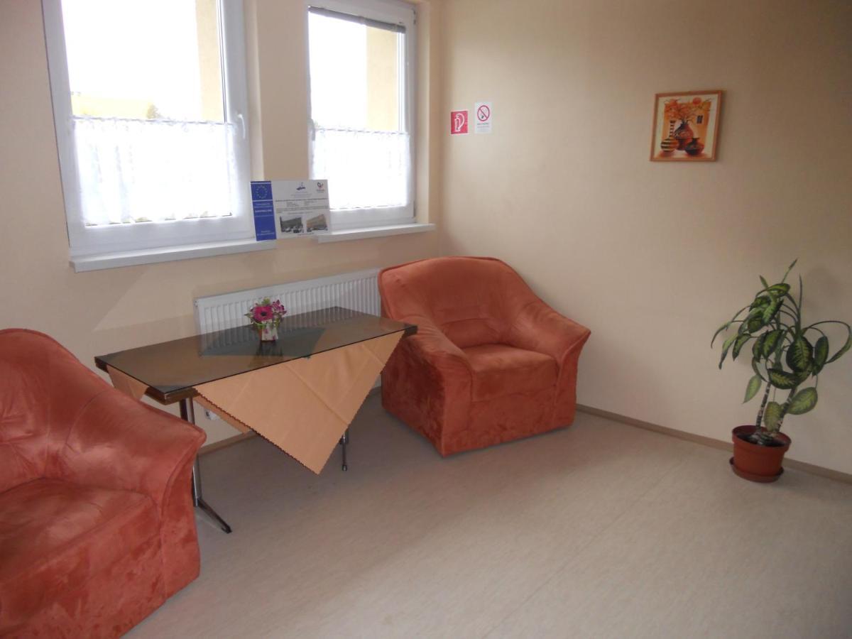 Motel Madona Banská Bystrica Exteriör bild